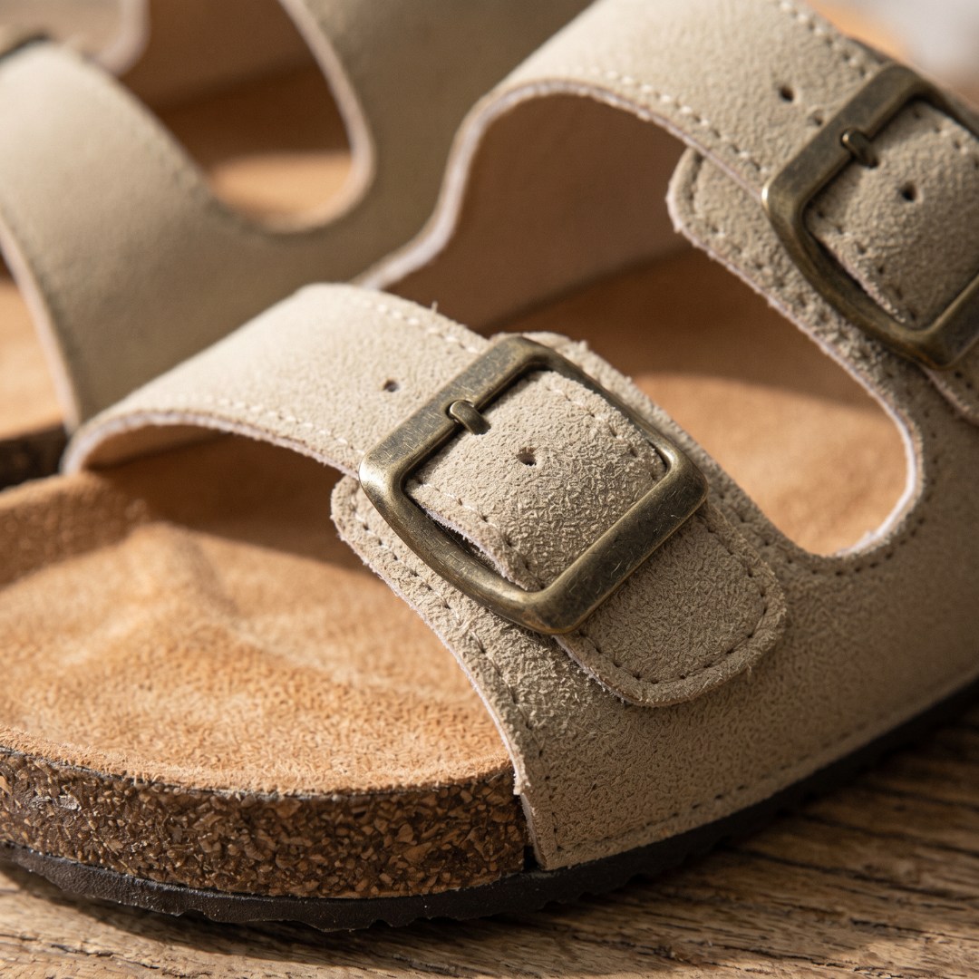 ArkaKork™ – Ergonomiska Korksandaler